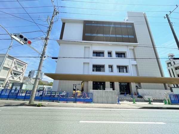 708A61EF-ACFD-47BC-8959-AF78DF4239B6