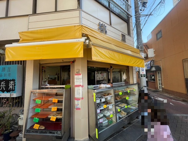 4760FDD3-28EF-4465-872C-A2FA5E6879F2