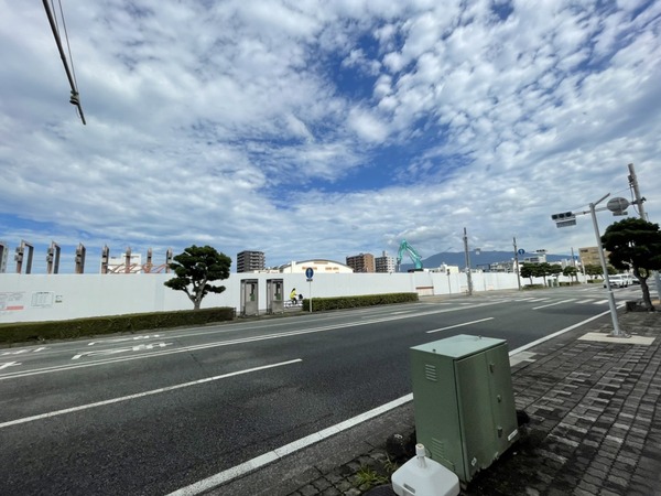 ED0E1E73-D968-44E9-B135-F06FB6D5E812