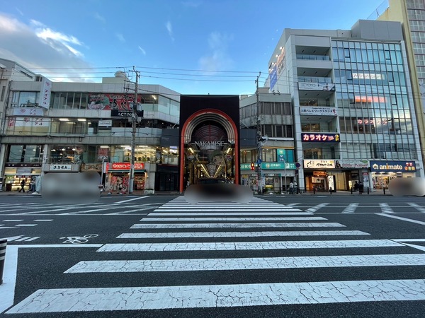 7E4B3B5F-F33E-4A74-B6FD-5CA5F30532AC