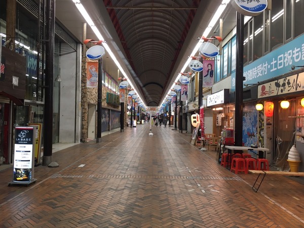 303E3BF1-18F6-45F6-AF68-6C745DDB31BF