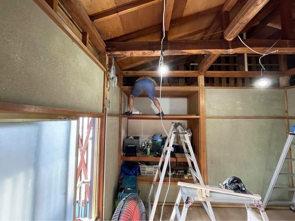 DC16AAED-6DE8-47E3-AE8F-FA31E290BF17