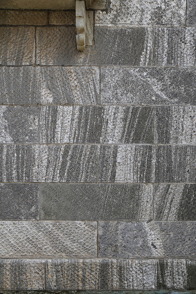 izuSTONE1