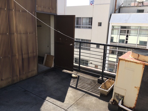 0A6B4411-728A-44FC-B47F-7F8A3BE0EDF9