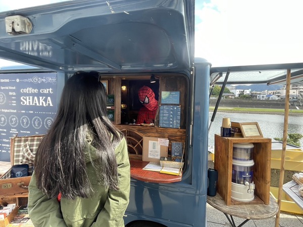 D8825686-AB44-4DC3-B9CA-9B29C0E12033