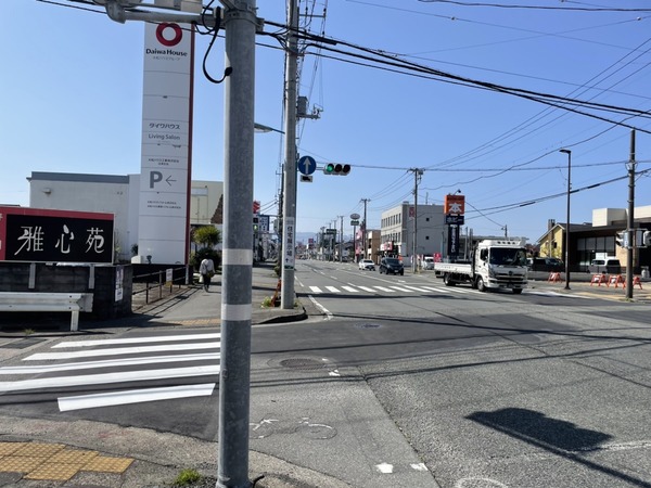 570B30E9-2B08-454E-93D5-B69454B2A7B1