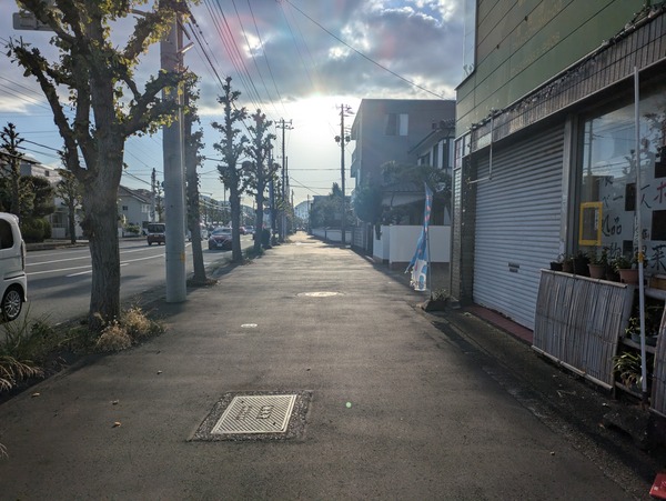 PXL_20251110_223104547