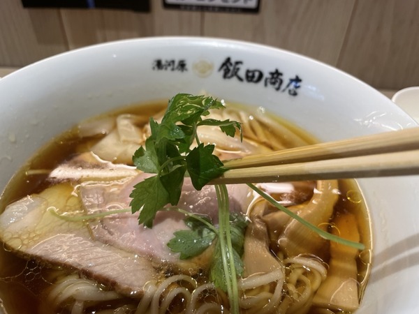 8C8AB074-0109-4DEF-9E70-E24106CDE758