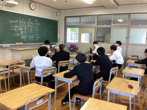 D8145307-7675-44EE-81AC-3C0059DEFE9C