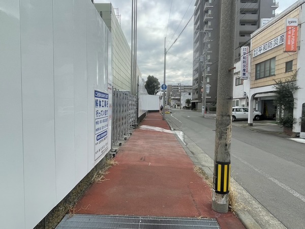 8B81BCFA-5071-42F5-BAE5-F164E2AFE0EB