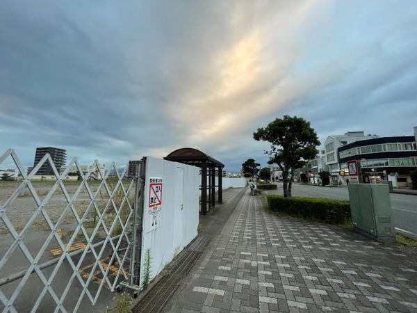 60974A4D-741F-402E-BF83-C922B4A2F107