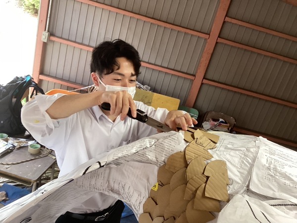 1652DA0D-B301-49E0-992E-9D3794CB1569