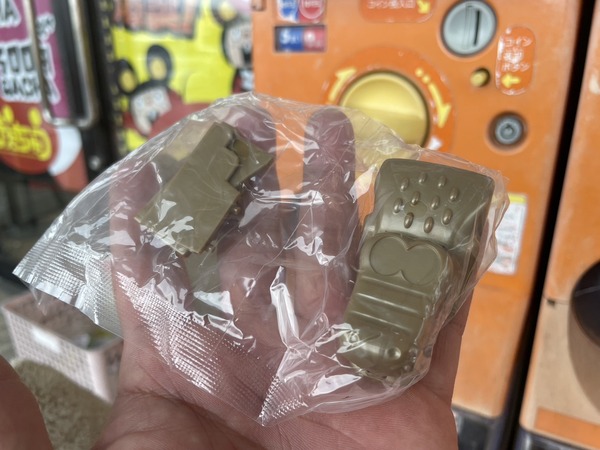 AF6014A7-8371-49C3-9543-791C34D592C7