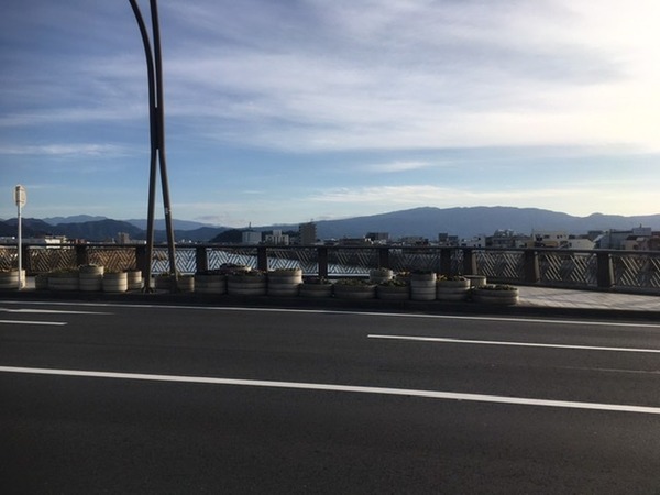 9D66FD8B-5E4E-49BC-8386-C4027DD5A960