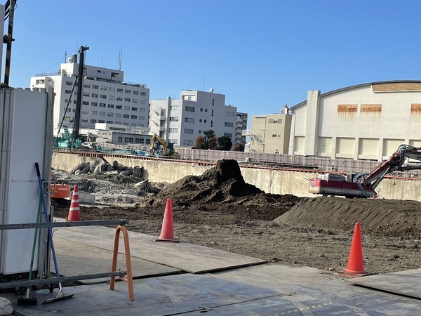 B523F435-2543-4FDC-9BC2-5A2D551C49FB