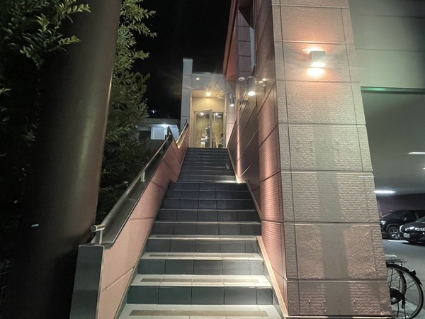 FCD54B05-BFF4-4268-86E7-92FF642DDBCE