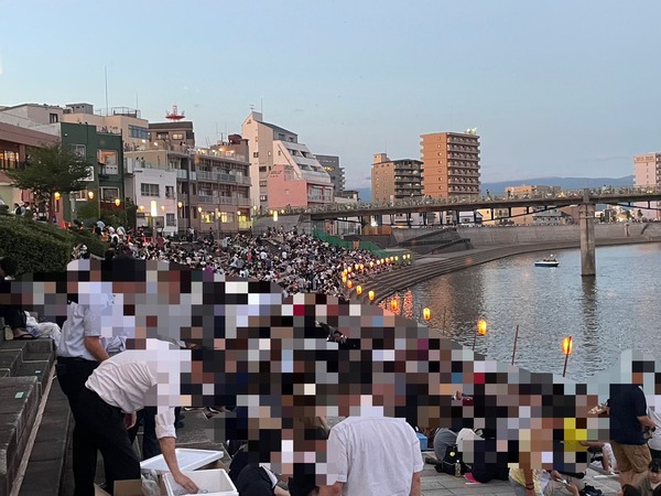 94F055E7-492C-4FDF-8707-C1FE846E05C4