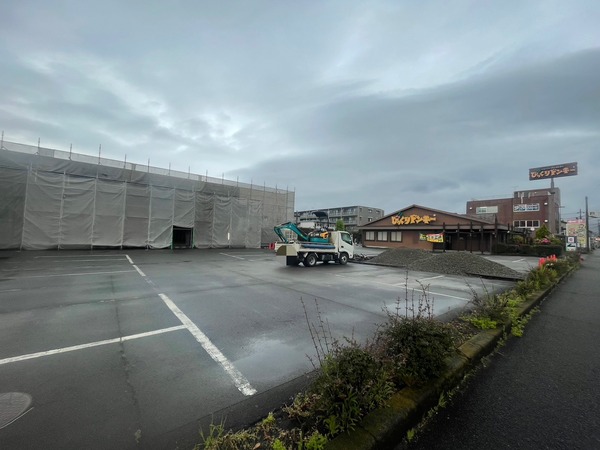 BE7BB848-CE2C-4A28-9F48-2E819F20CADD