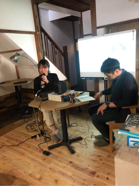 156BA9DE-51E0-4DB4-A93A-16EEA684A498