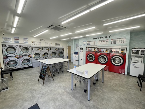 D4378B56-6B9F-4160-8FE2-D7CAEF678006