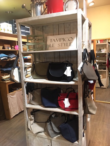 CF8797E2-A3A5-4C1B-AC7A-5BDF410A5434