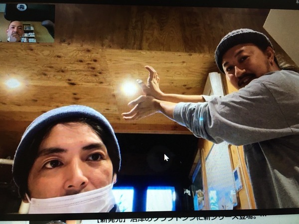 ED78A184-BACB-4ED5-A4E6-21435F8CCC3D