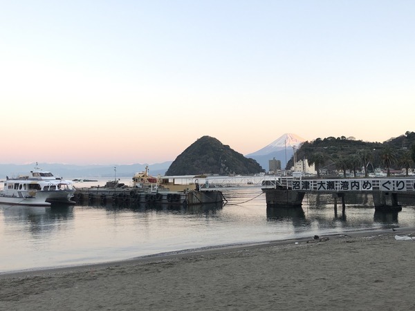 F668B55F-0321-426C-A7B8-F2CA38A2157C