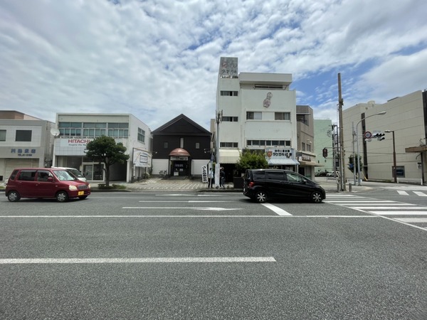 7DBEF2B9-D852-4514-A7A6-C4DA0288ED0E