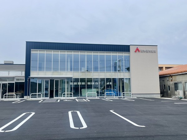 C33AD759-28E1-467E-BCEA-C3F6621DF930