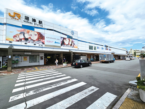 01eki03