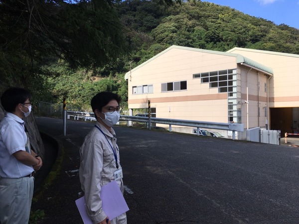 CFCCE3DD-0BEC-45E4-BFF3-5748DD6FB639