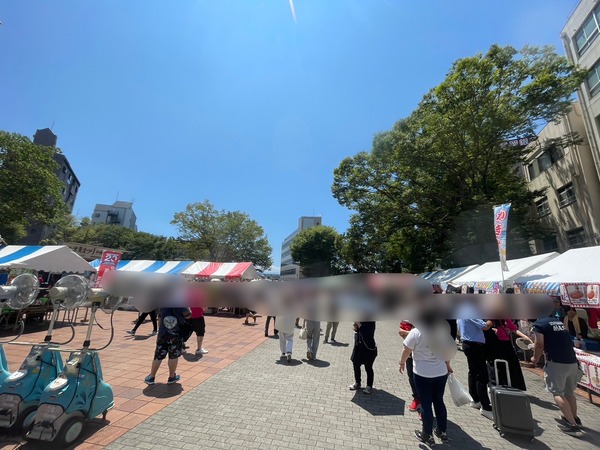 48E075E5-2D10-4953-BABD-499ABD5E1A86