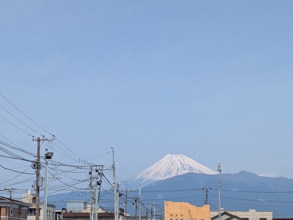 PXL_20260322_015141546