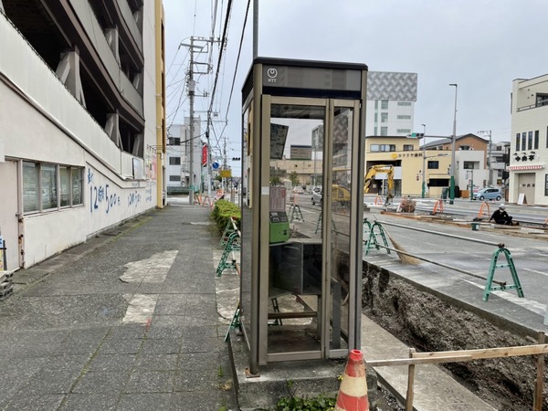 5D16B922-3D99-4516-AAE4-6C7CB4AA01C6