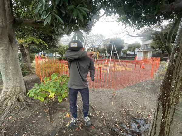 F3619749-A400-44C2-80DA-8F5E13A6B947