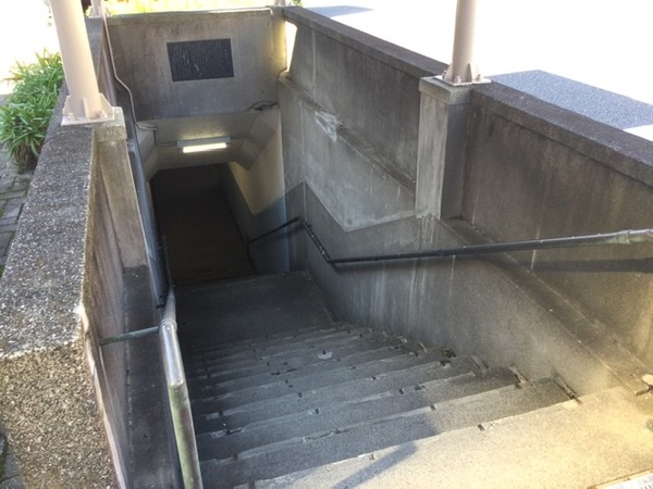 19BE50A4-D5D6-4675-93F6-9FE317BEFCFB