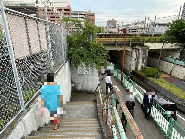 7D769AB2-505A-49CA-8BC7-E0C8FC0158FD