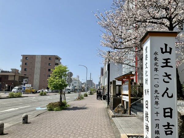 05E358C1-B546-4263-B6CF-F712C3F2F9CA