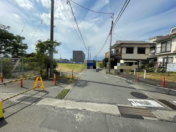 46976D98-88F6-4984-B1D3-36A5046DFC22