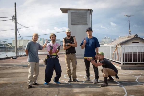 ADDAC828-1A07-4D5B-AEB2-877A458E3CE6