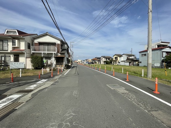 9A39441E-3B99-4179-8642-2310382B4408