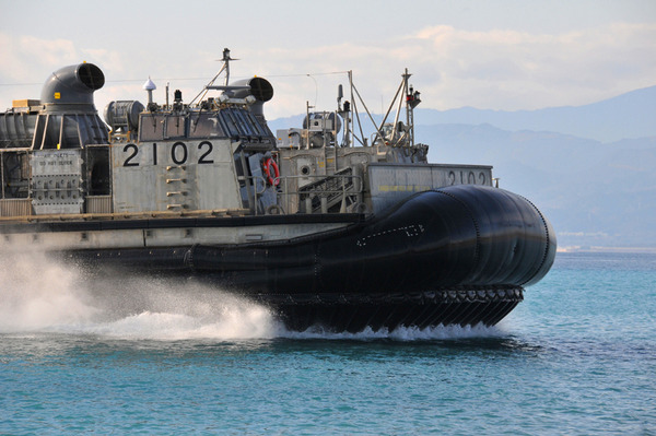 lcac_07l