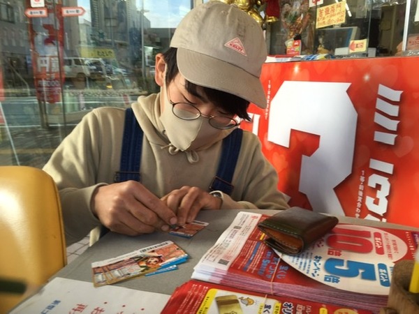 6791B1EF-0B44-4C1F-903F-E03563A78D28