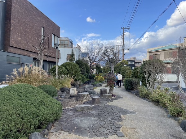 62846152-68C8-4465-972F-3A465F4E85C1