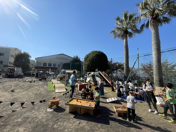 7D2374A8-4FA9-485D-A8B8-DA371E8DD187