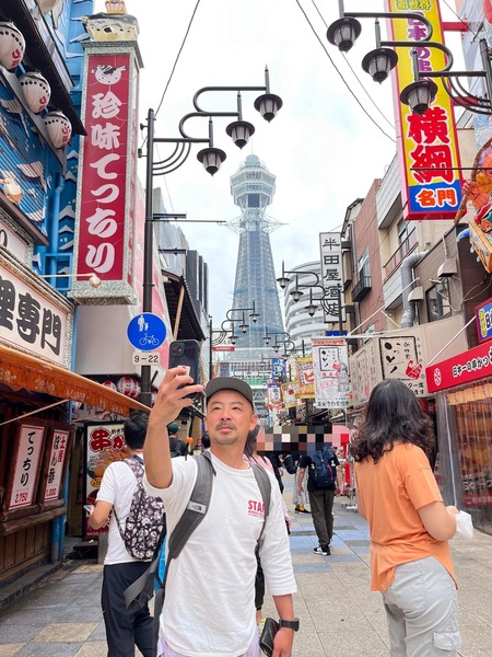 FB90664A-7D1F-4D1C-8A0F-7DB8280146E9