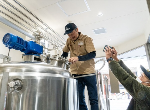 554BD4A3-B435-4A07-A05E-4AB04C1AE707