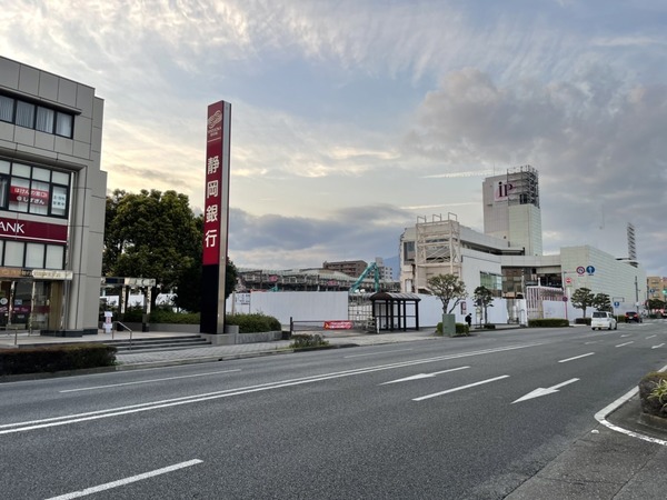 9C431B26-267D-49A9-9A09-A9E98BC31332