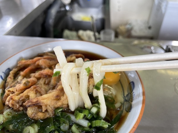 2AD76F4A-047A-4539-BFC9-0C796F3815E1