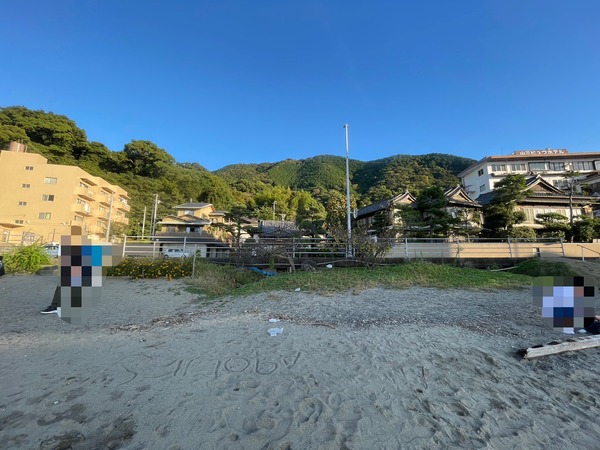 ADB78110-E7AD-42E9-A50D-FDA90F1E9EAD